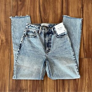 Abercrombie Mom High Rise Jean
